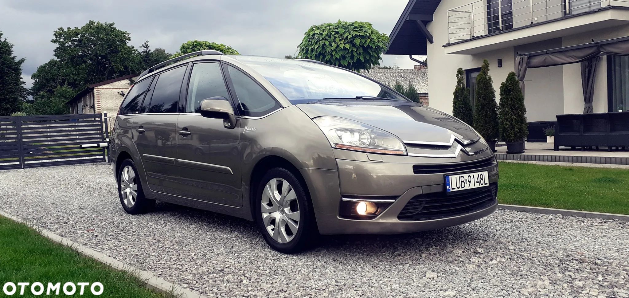 Citroën C4 Grand Picasso 2.0 16V Exclusive - 1