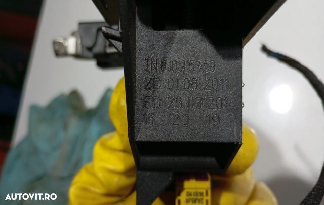 Borna baterie plus cu capsa 8J0915459 Audi A4 B8/8K [facelift] [2011 - 3