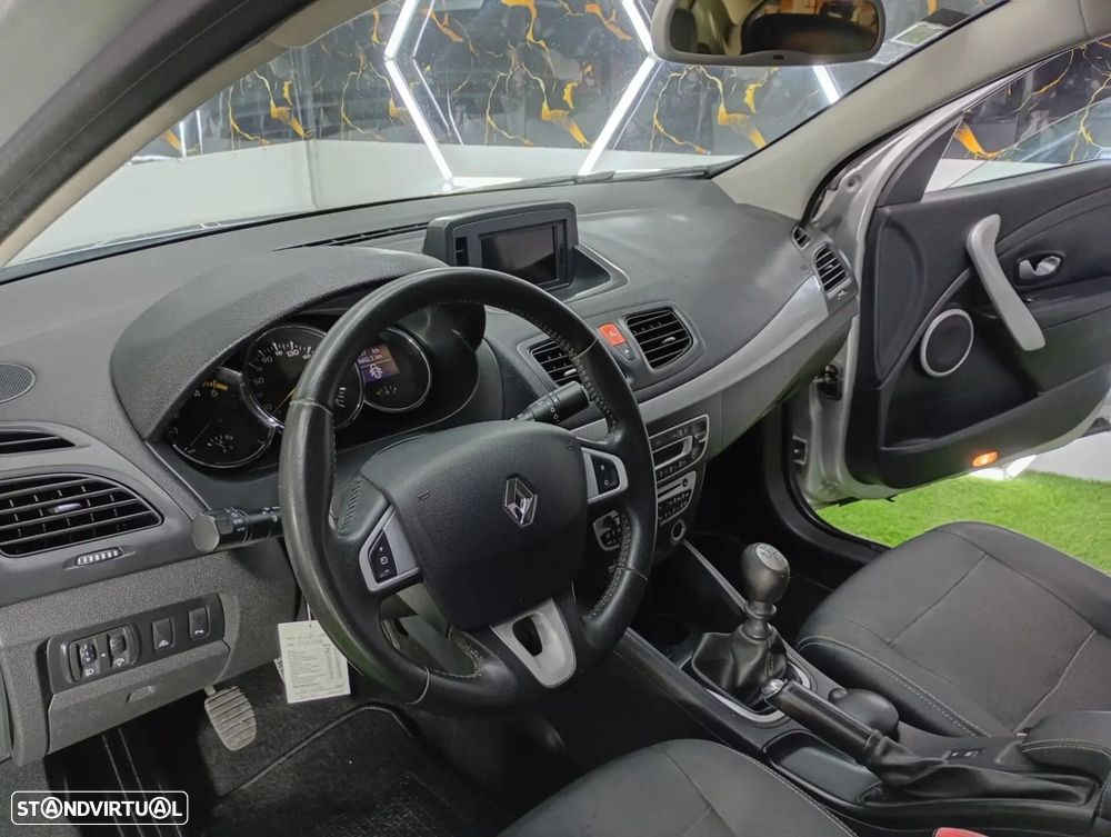 Renault Fluence - 11
