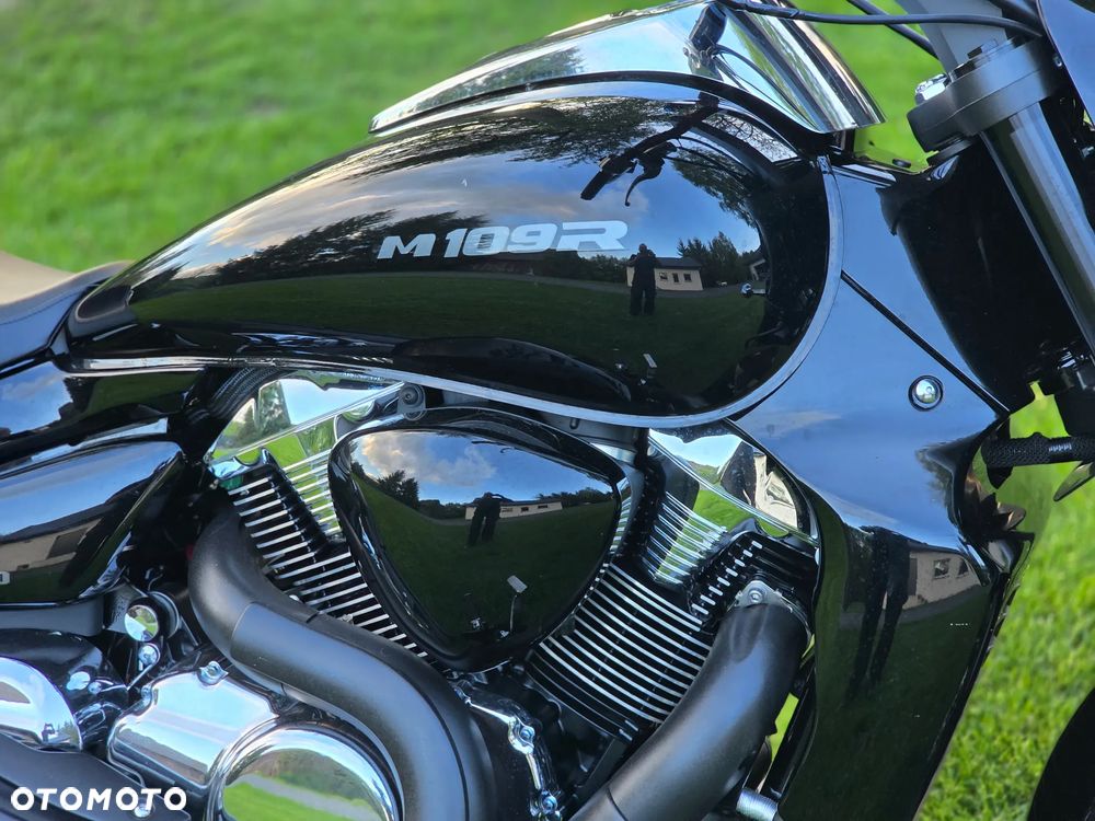 Suzuki Boulevard - 18