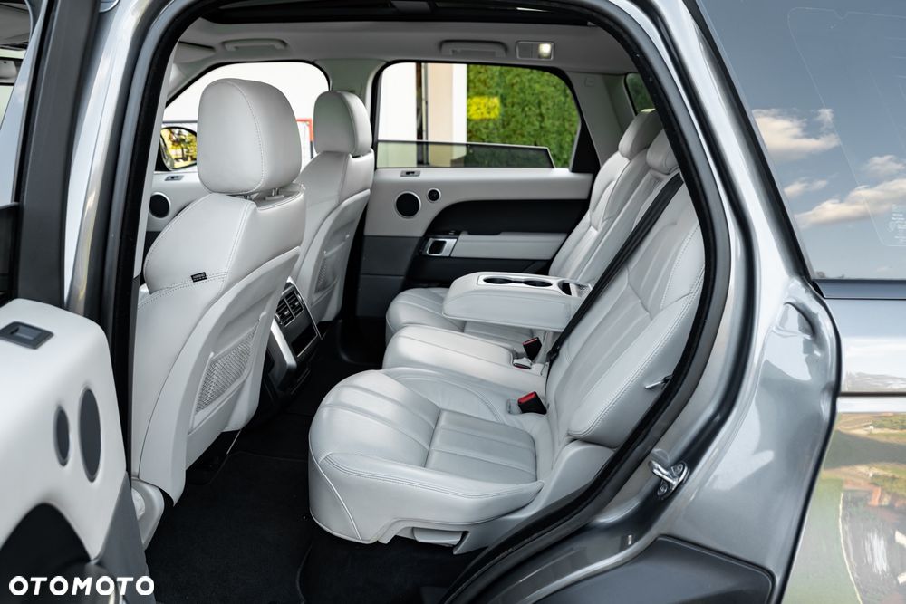 Land Rover Range Rover Sport S 3.0 SD V6 HSE - 19