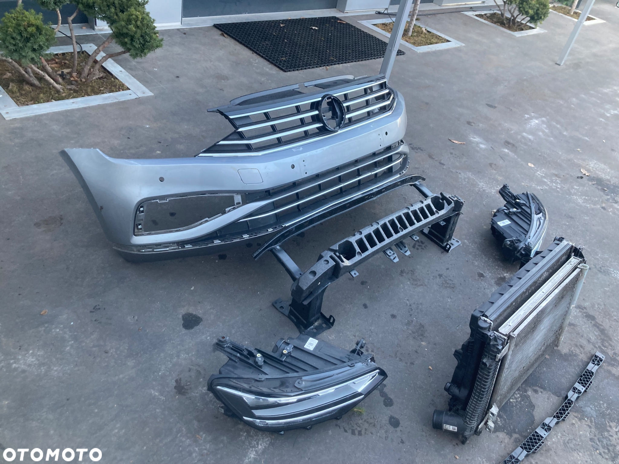 VW VOLKSWAGEN PASSAT B8 ZDERZAK LAMPA LAMPY CHŁODNICE BELKA ZDERZAKA PRZÓD KOMPLETNY - 2