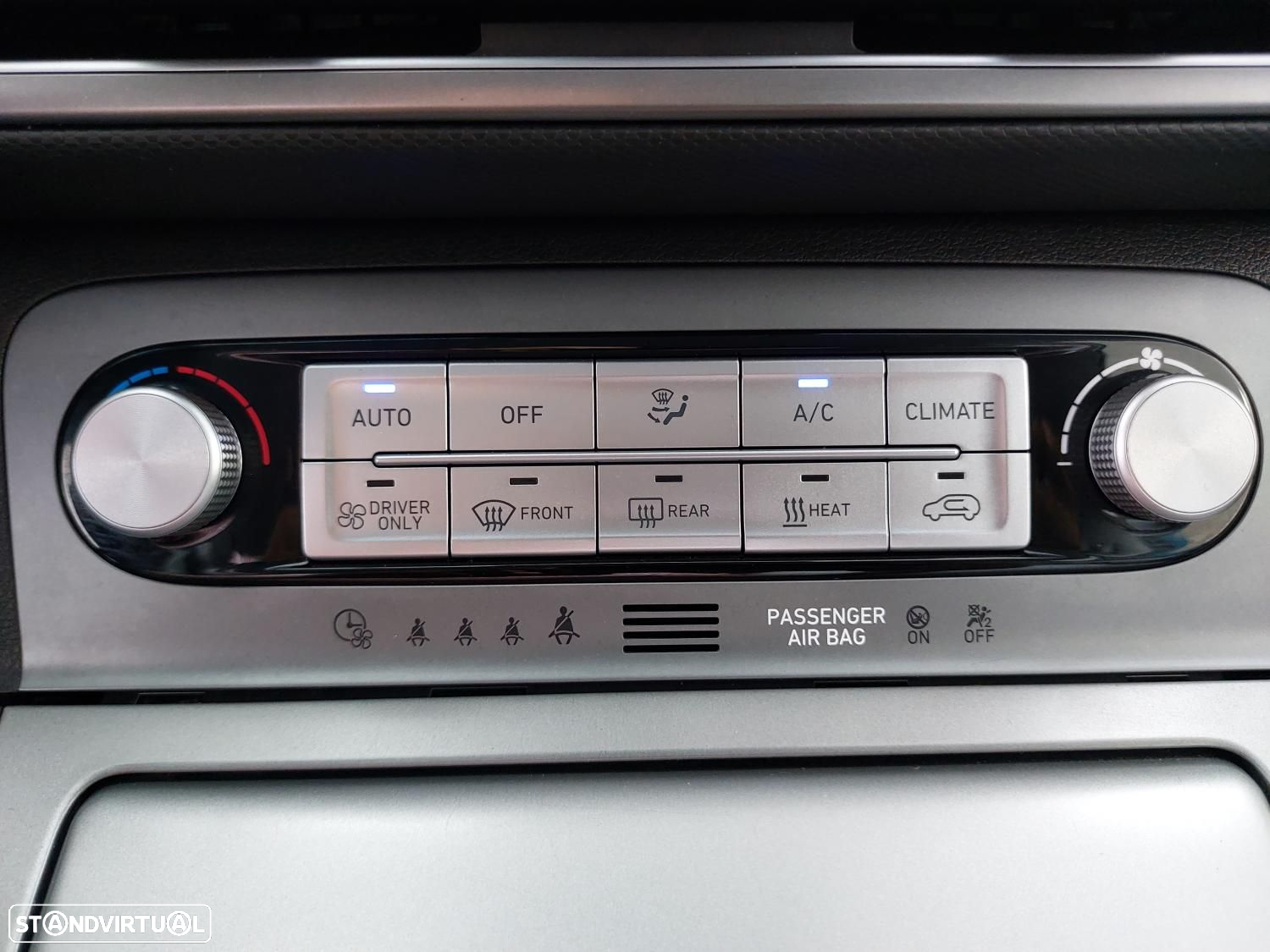 Hyundai Kauai EV 64 kWh Premium - 39