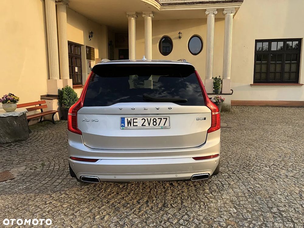 Volvo XC 90 B5 D AWD Momentum 7os - 6