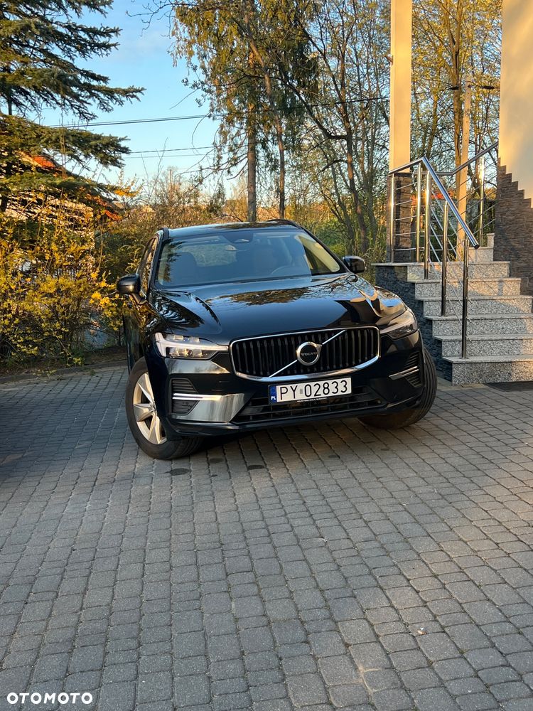 Volvo XC 60 B4 B Momentum - 1