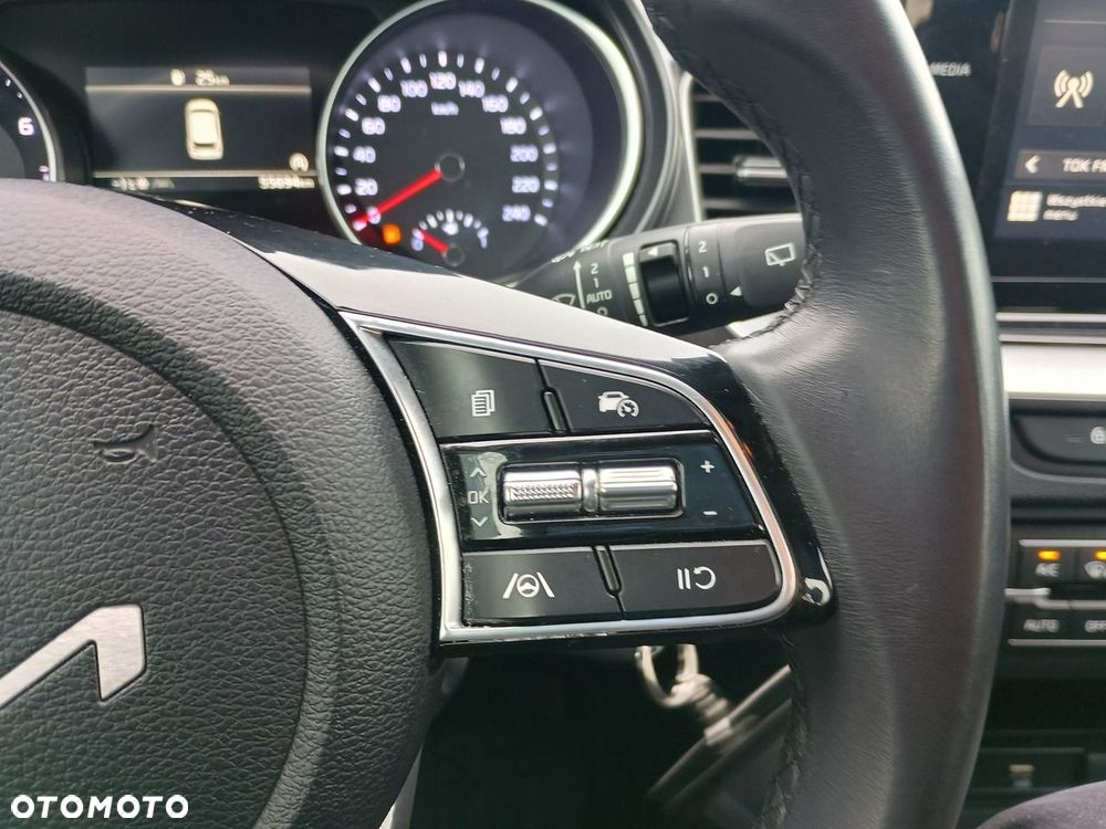 Kia Ceed 1.5 T-GDI M - 21