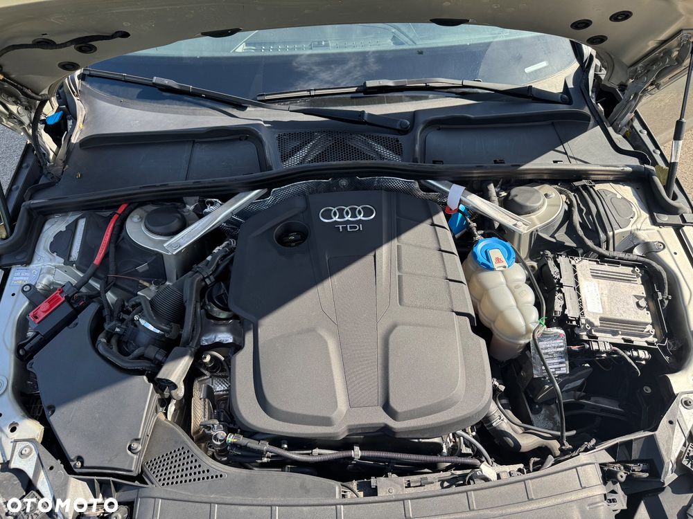 Audi A4 Avant 2.0 TDI S tronic - 17