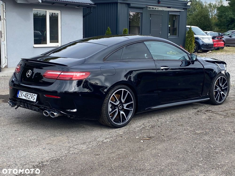 Mercedes-Benz Klasa E AMG 53 Coupe 4-Matic+ 9G-TRONIC - 2