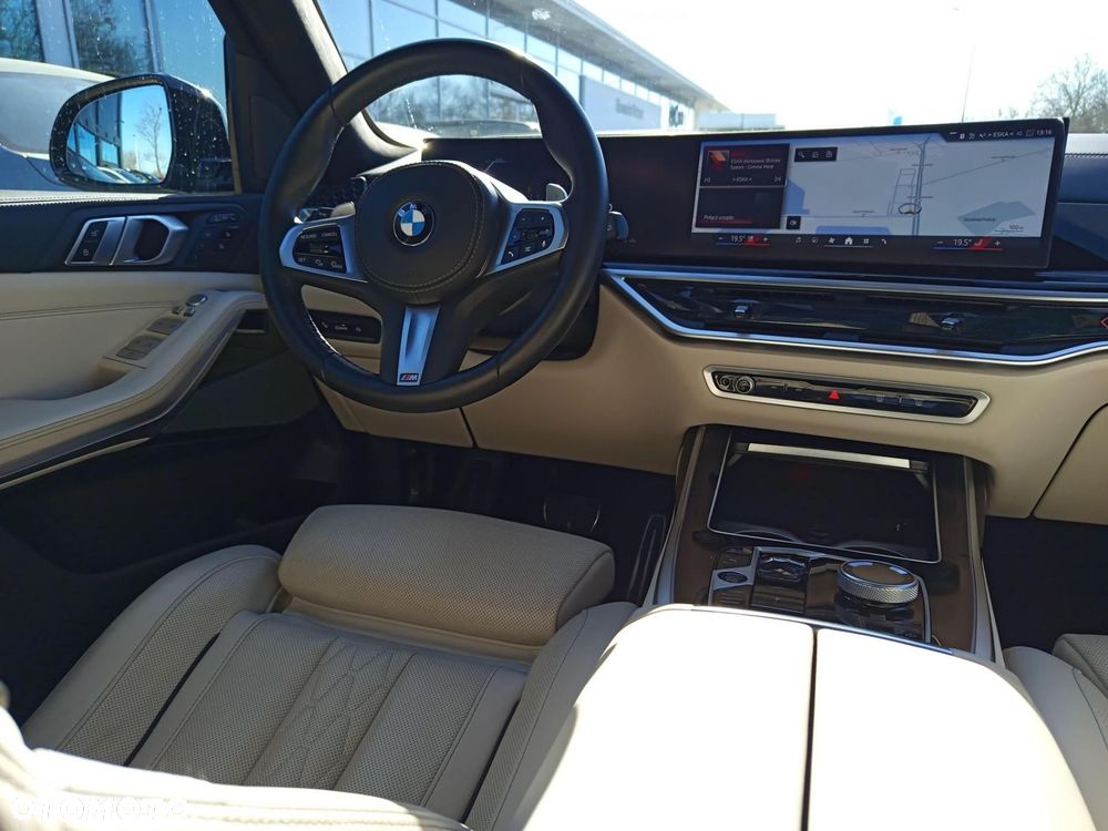 BMW X7 - 14