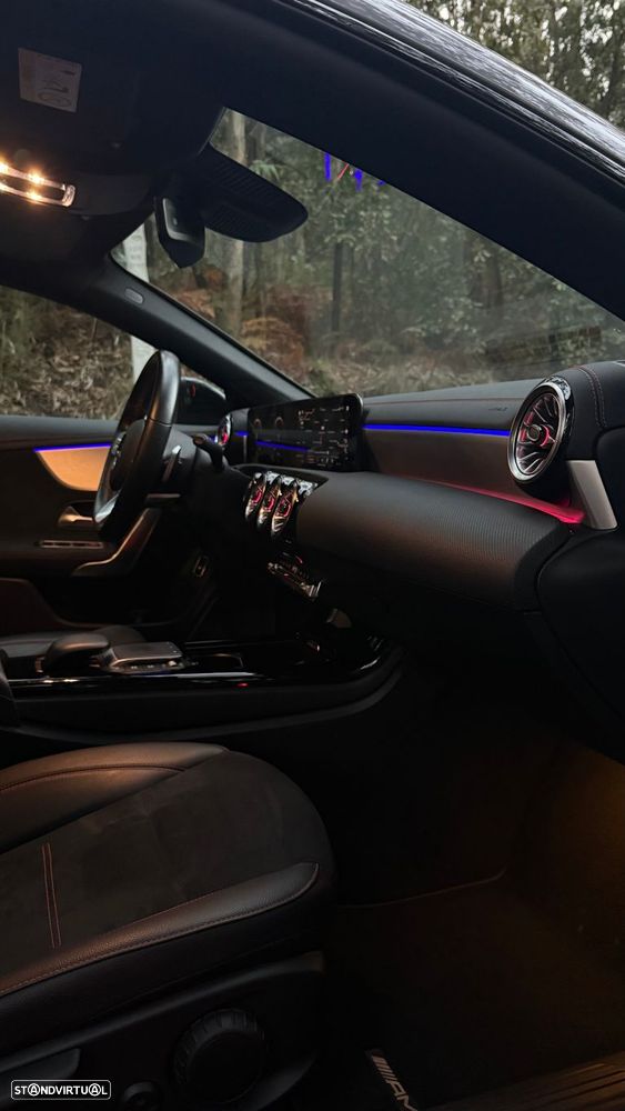 Mercedes-Benz CLA 250 e Shooting Brake AMG Line - 5