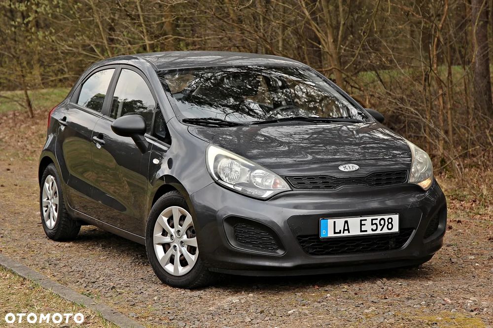 Kia Rio 1.2 Business Line - 4