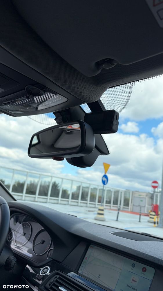 BMW Seria 5 525d - 19