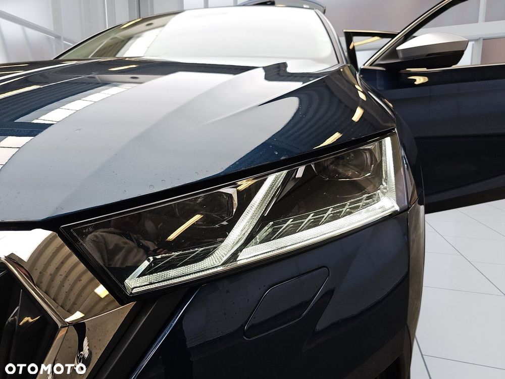 Skoda Octavia 2.0 TDI 4x4 Scout DSG - 29