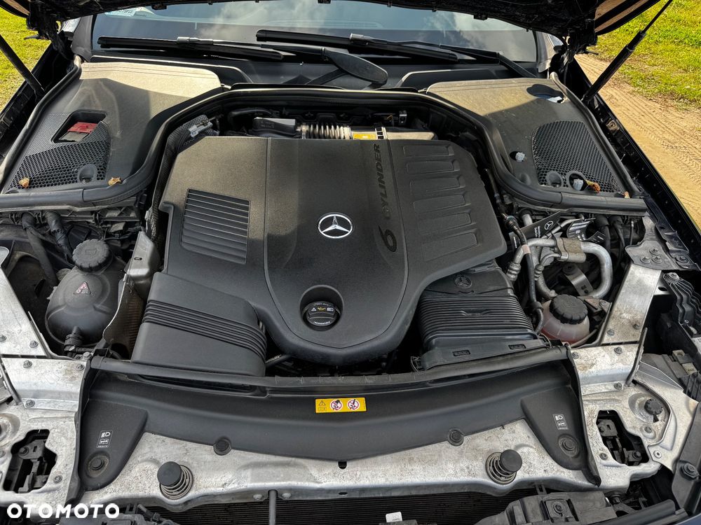 Mercedes-Benz CLS 450 4-Matic 9G-TRONIC - 25