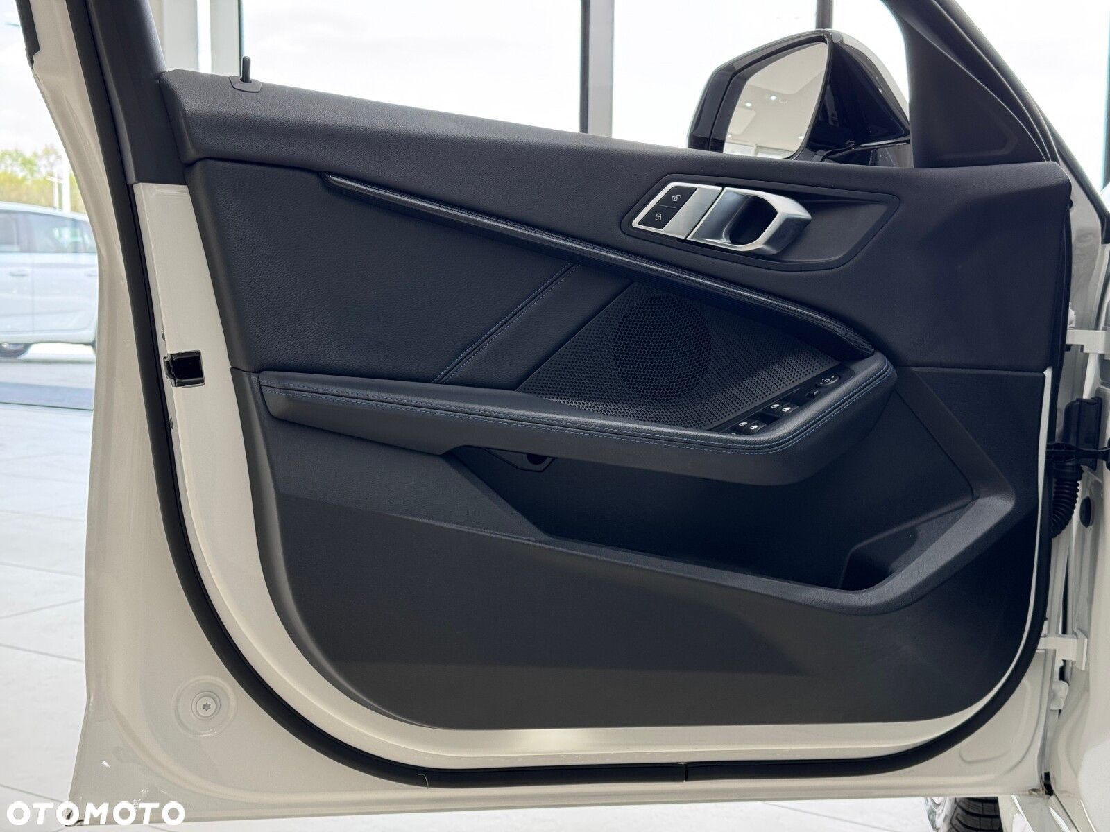 BMW Seria 1 118i M Sport - 12
