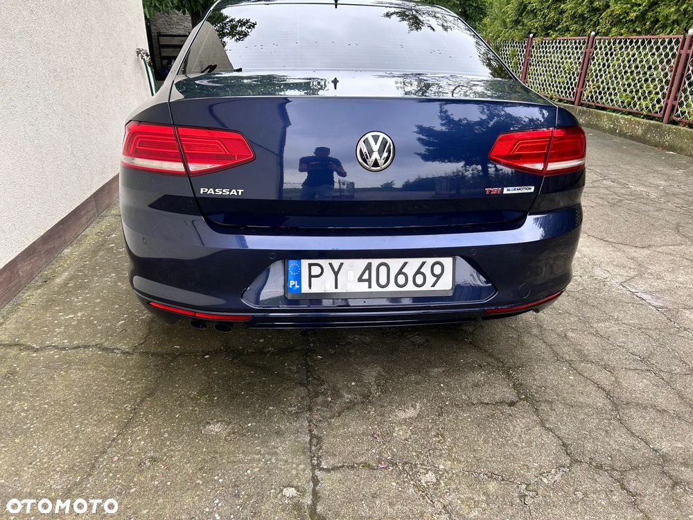 Volkswagen Passat 1.8 TSI BMT Comfortline - 3