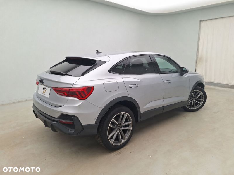 Audi Q3 Sportback 45 TFSIe S tronic - 6