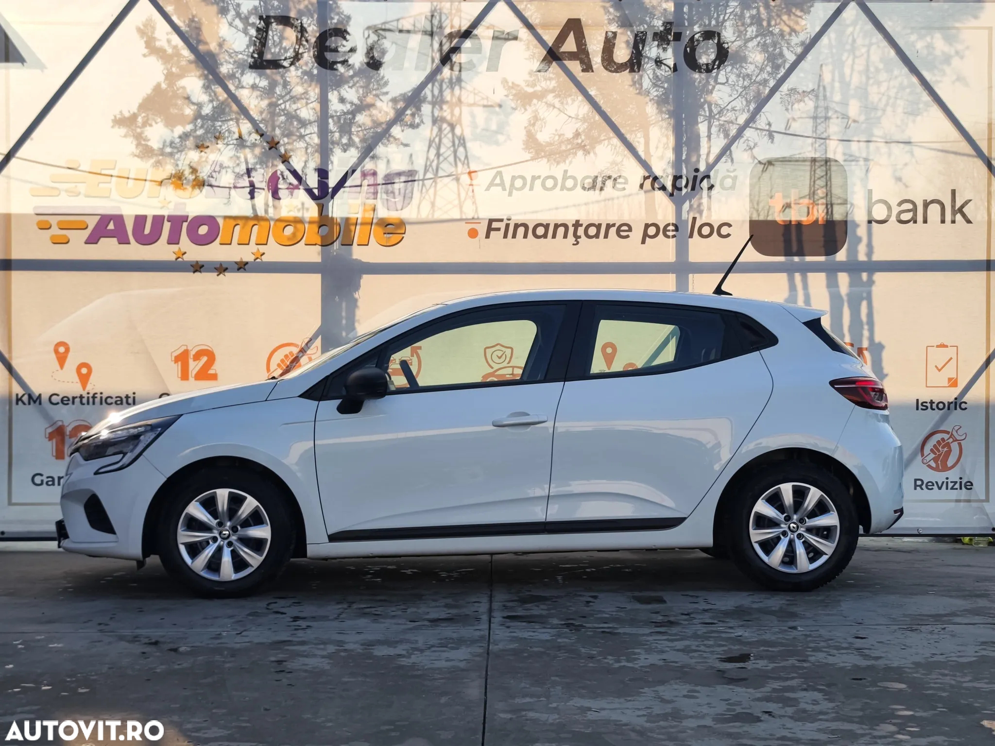 Renault Clio - 5