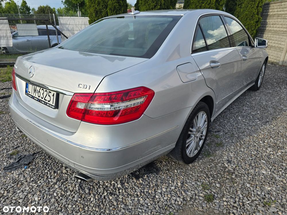Mercedes-Benz Klasa E 350 CDI BlueEff Elegance - 12