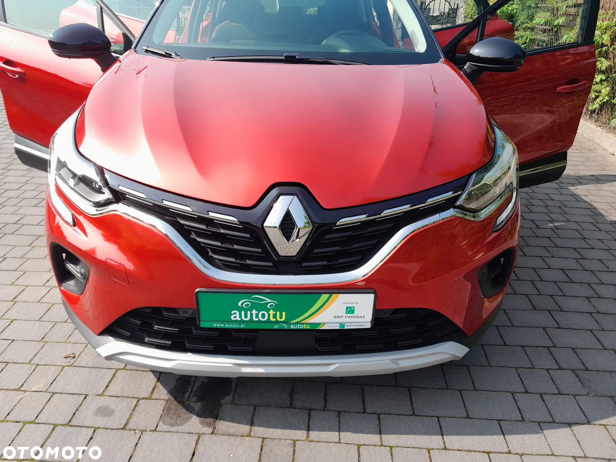 Renault Captur TCe 100 INTENS - 12