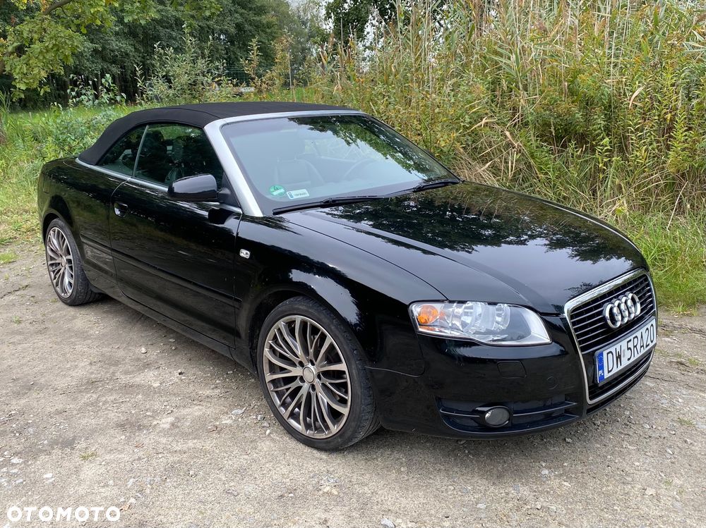 Audi A4 - 1