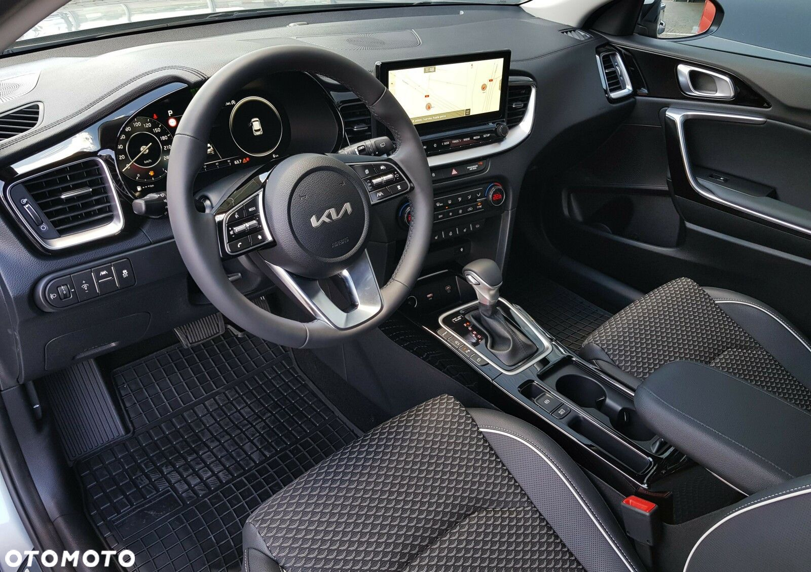 Kia XCeed 1.5 T-GDI Business Line DCT - 15