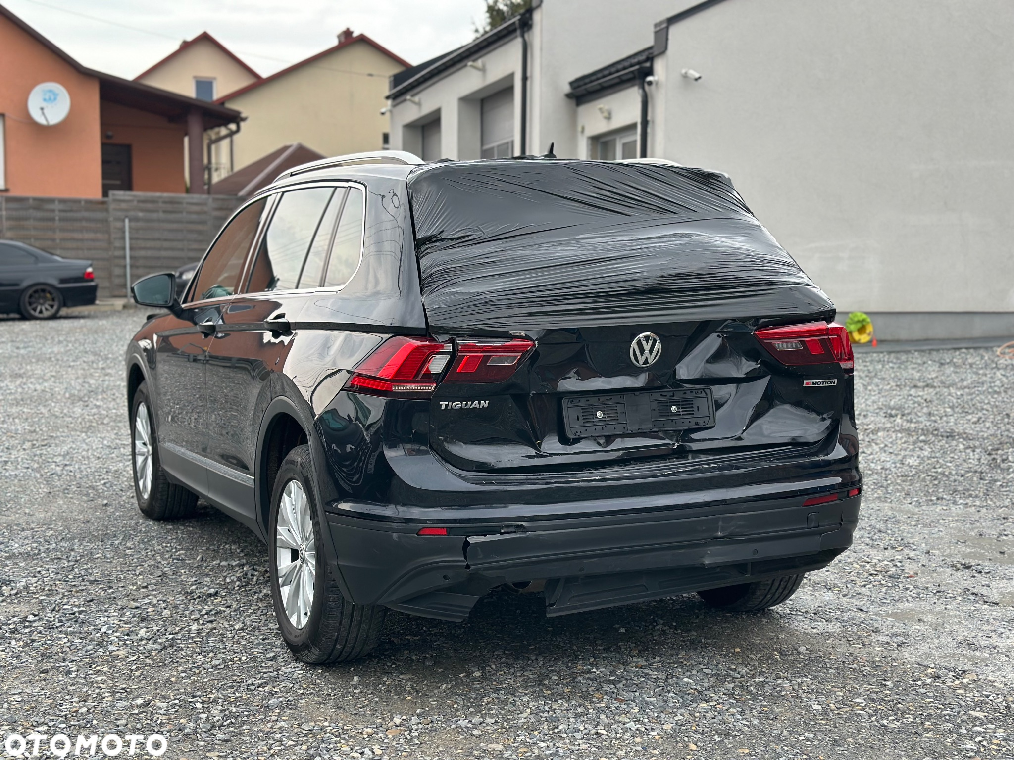 Volkswagen Tiguan - 14