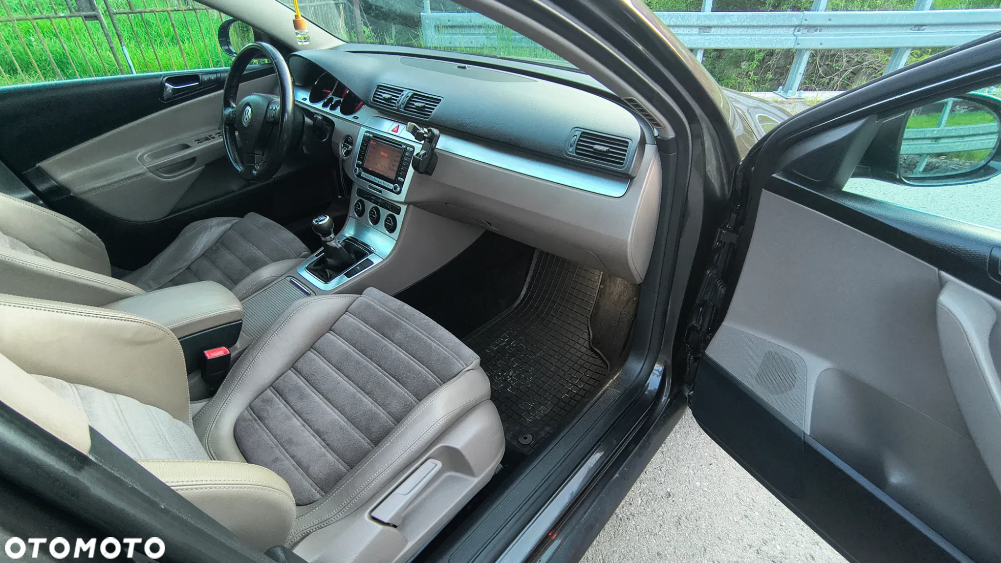 Volkswagen Passat 2.0 TDI 4Mot Highline - 6