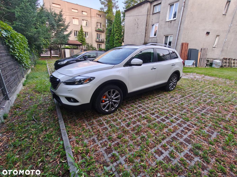 Mazda CX-9 - 1