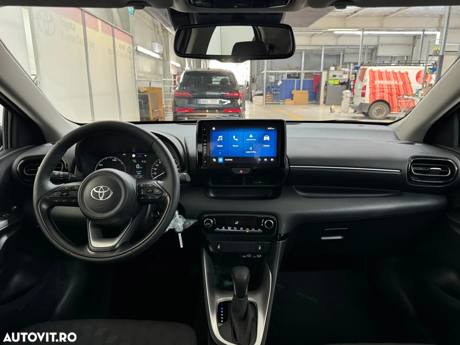 Toyota Yaris - 8