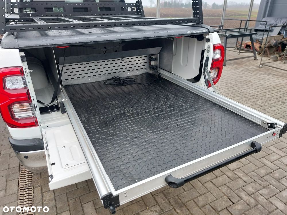 Toyota Hilux 2.8 D-4D Double Cab SR5+ 4x4 - 15