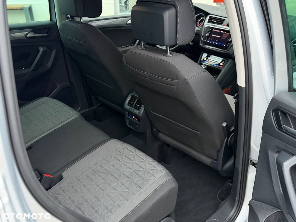 Volkswagen Tiguan 2.0 TDI SCR DSG Elegance - 6