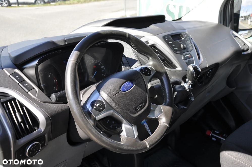 Ford Transit Custom 290 L1H1 Limited - 14