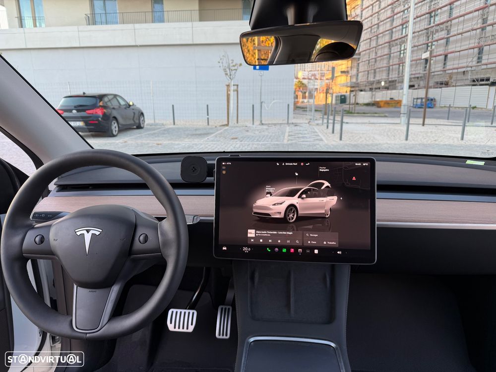 Tesla Model Y Long Range Tração Integral - 17
