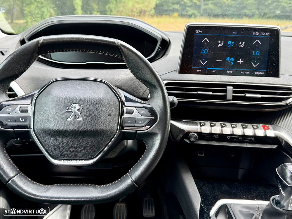 Peugeot 3008 1.5 BlueHDi GT - 10