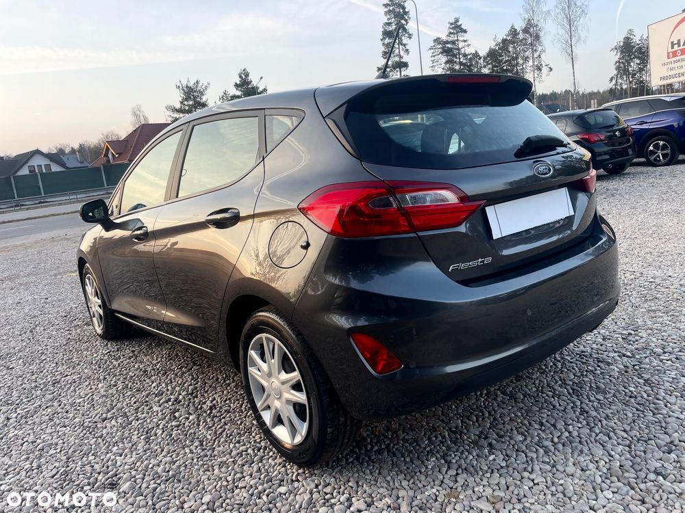 Ford Fiesta - 8