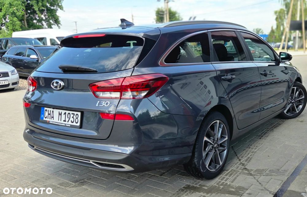 Hyundai i30 1.5 T-GDI 48V-Hybrid EDITION 30 - 13