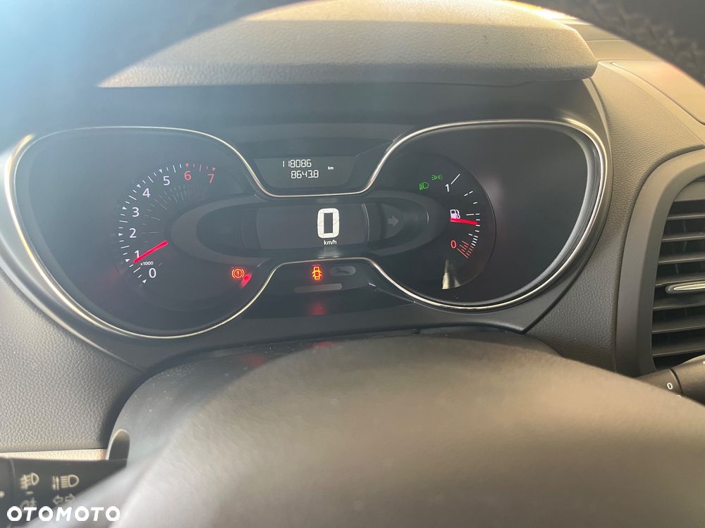 Renault Captur - 10