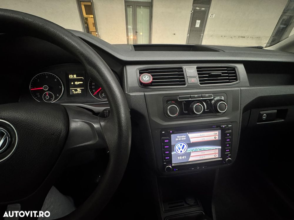 Volkswagen Caddy Maxi - 8