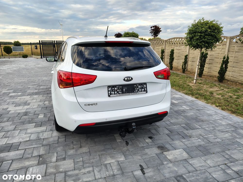 Kia Ceed 1.6 GDI Platinum Edition - 10
