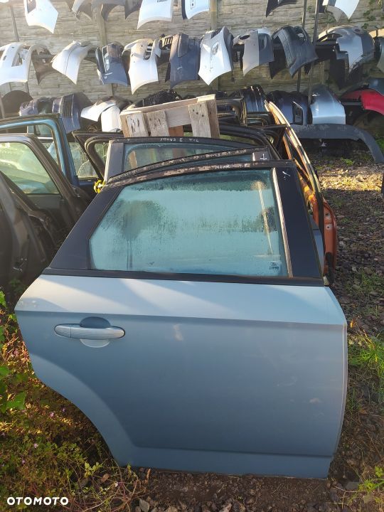 FORD MONDEO MK4 HB DRZWI TYŁ PRAWE - 1