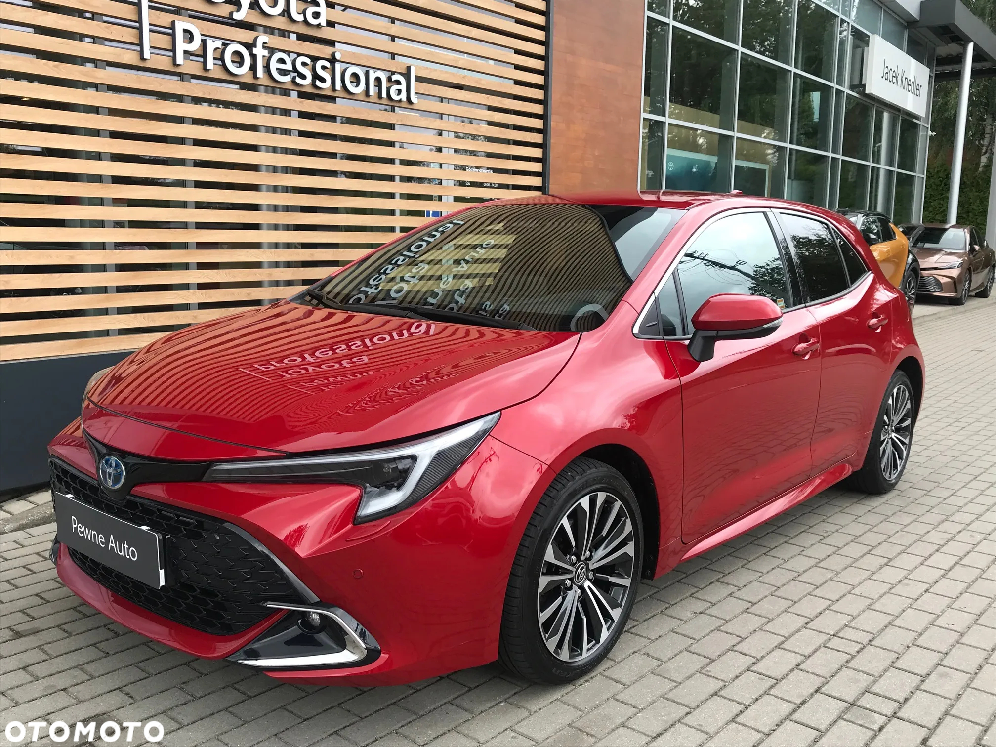Toyota Corolla 1.8 Hybrid Style - 2