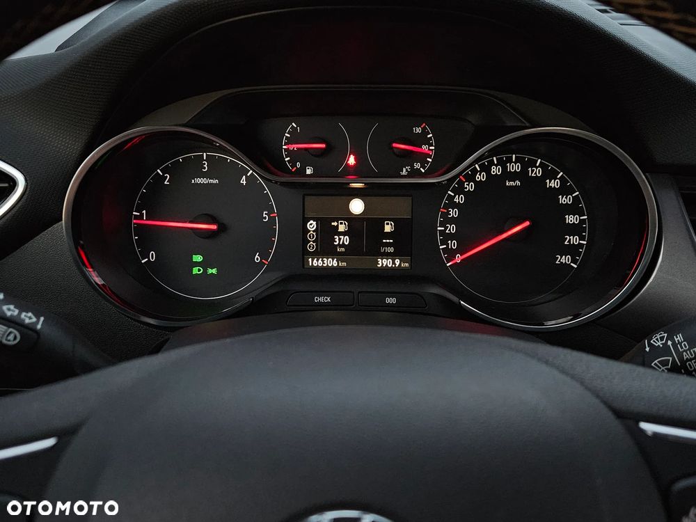 Opel Crossland X 1.5 Start/Stop Design LIne - 37