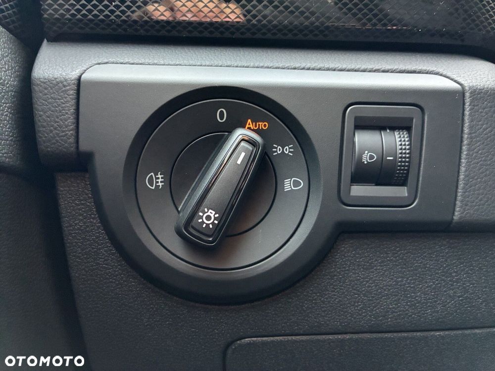 Volkswagen T-Cross - 23