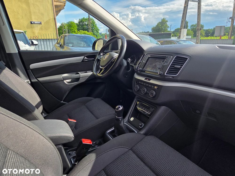 Volkswagen Sharan 1.4 TSI BMT Comfortline - 14