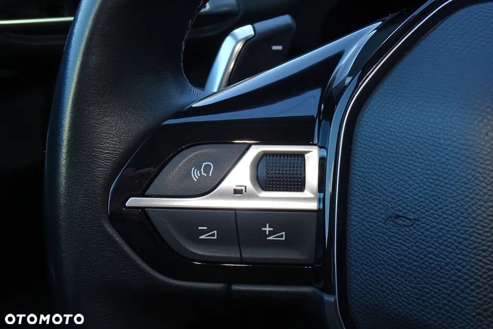 Peugeot 3008 BlueHDi 130 Stop & Start EAT8 Allure Business-Paket - 23