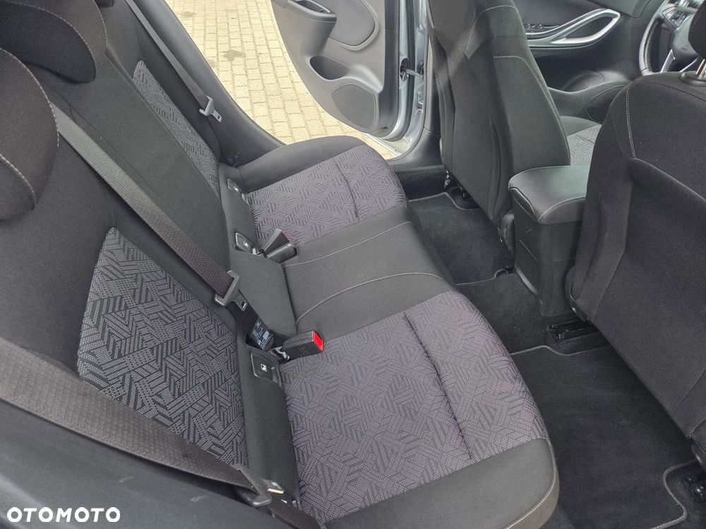 Opel Astra 1.4 Turbo Active - 14