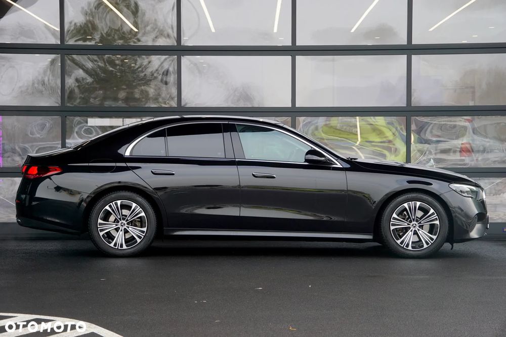 Mercedes-Benz Klasa E 220 d 9G-TRONIC Edition AVANTGARDE - 5