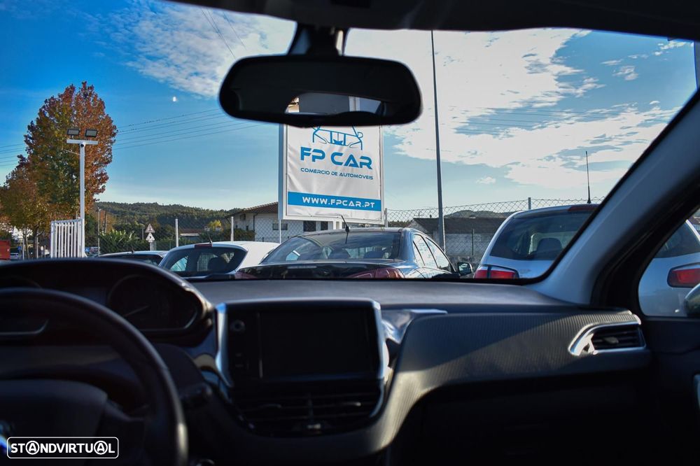 Peugeot 2008 1.6 BlueHDi Allure - 5