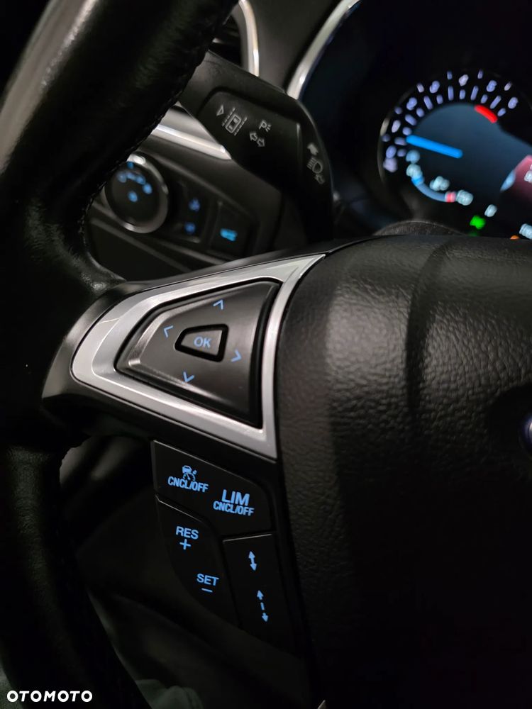 Ford Galaxy 2.0 EcoBlue Titanium - 22